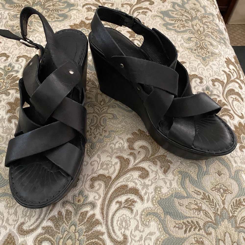 Born Black Wedge Sandals